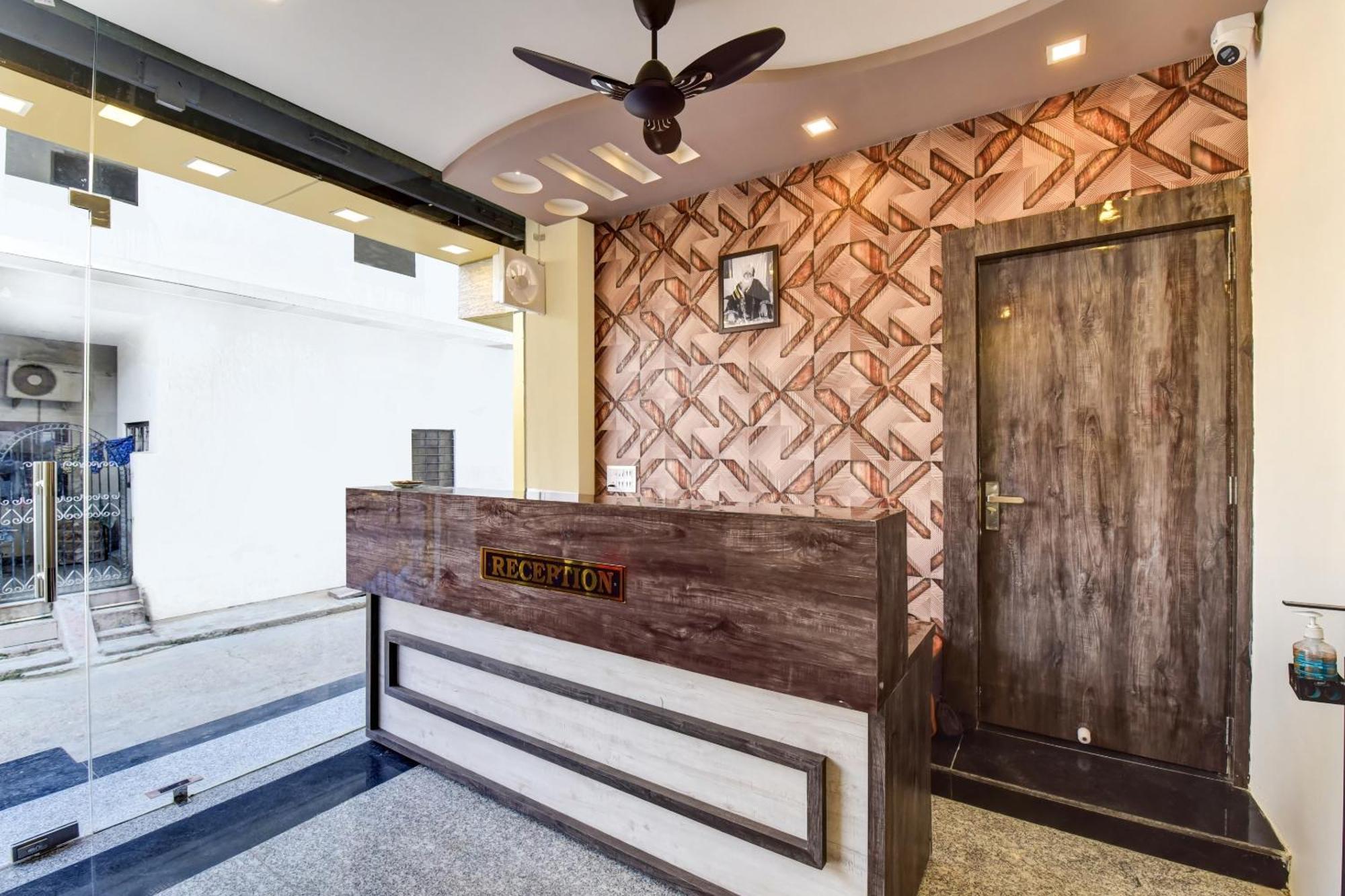 Hotel OYO 82023 Grand L M Ajmer Exterior foto