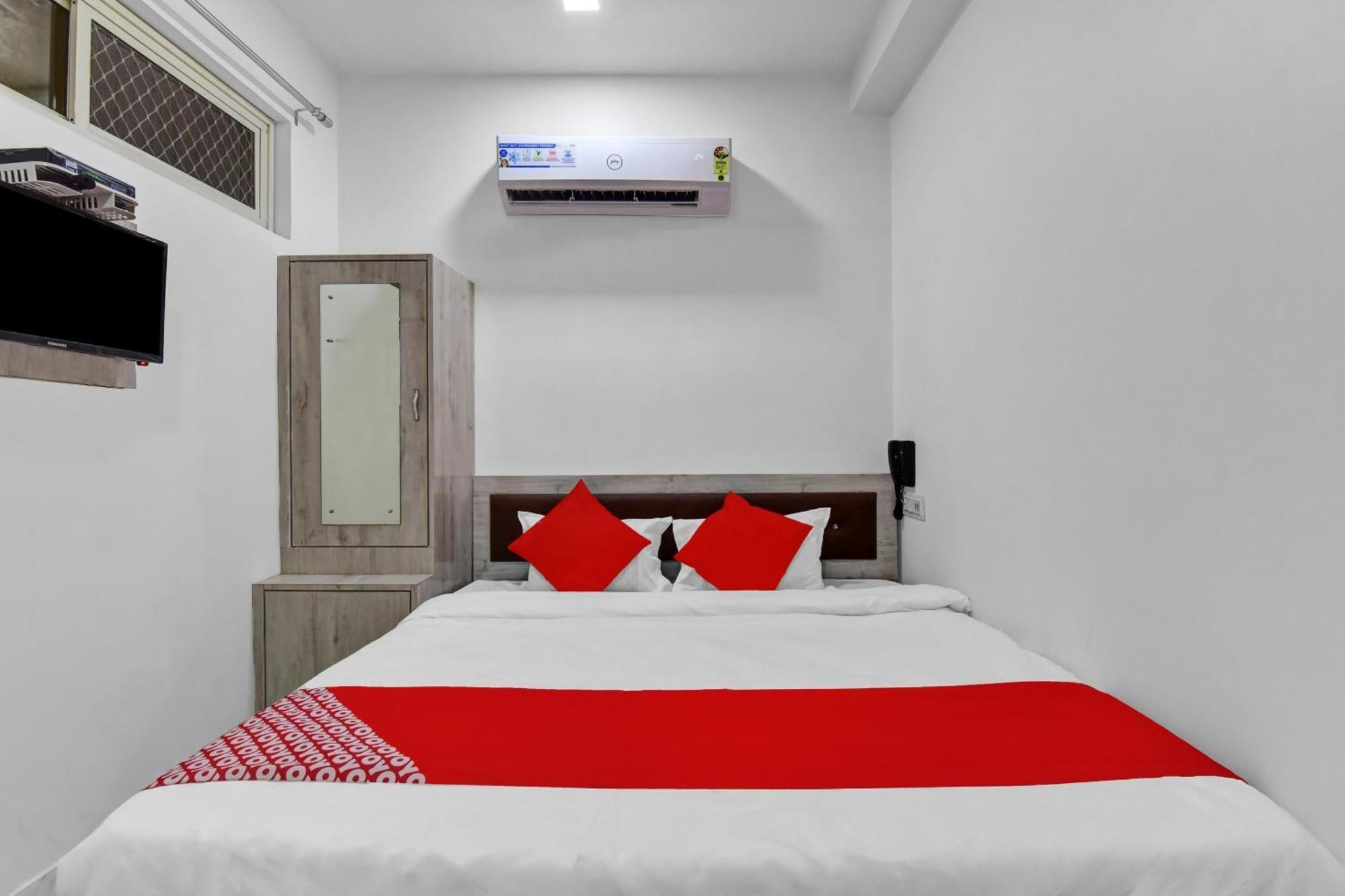 Hotel OYO 82023 Grand L M Ajmer Exterior foto