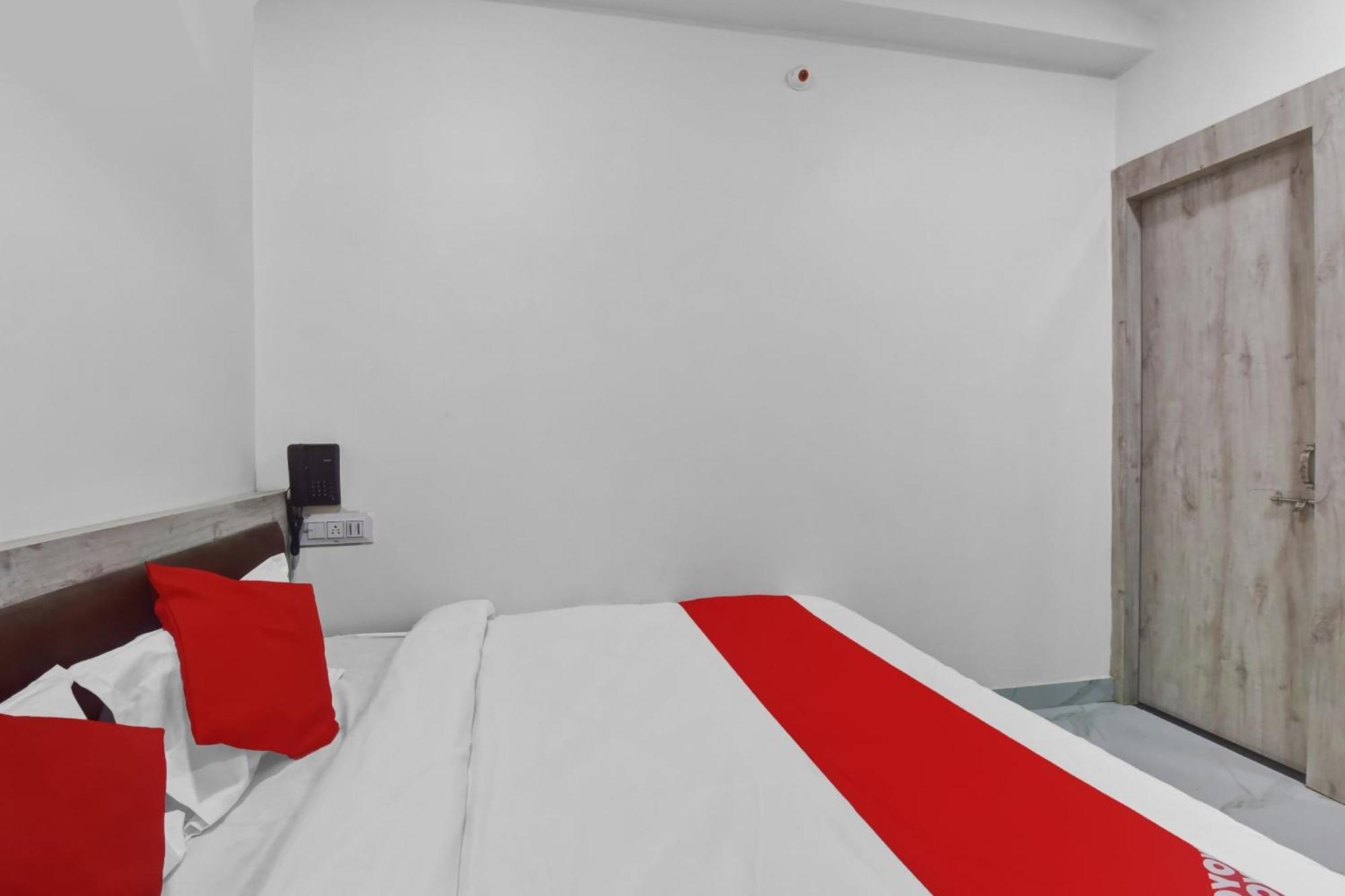 Hotel OYO 82023 Grand L M Ajmer Exterior foto